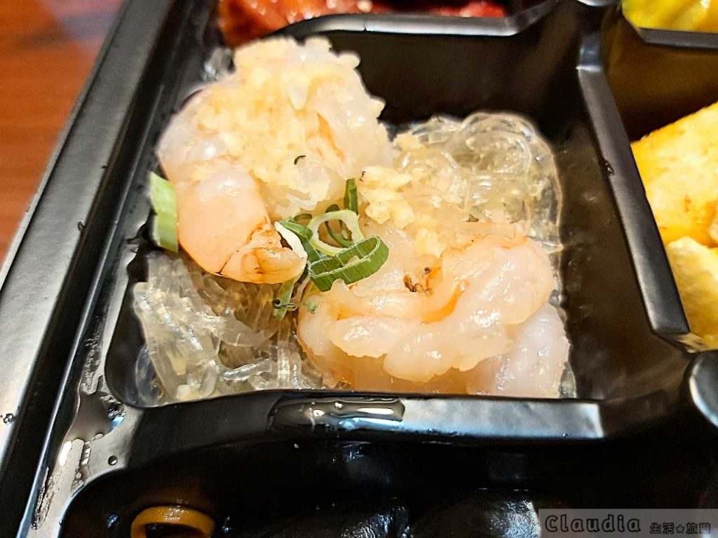 福容 大飯店：經典九宮格餐盒的金蒜鮮蝦