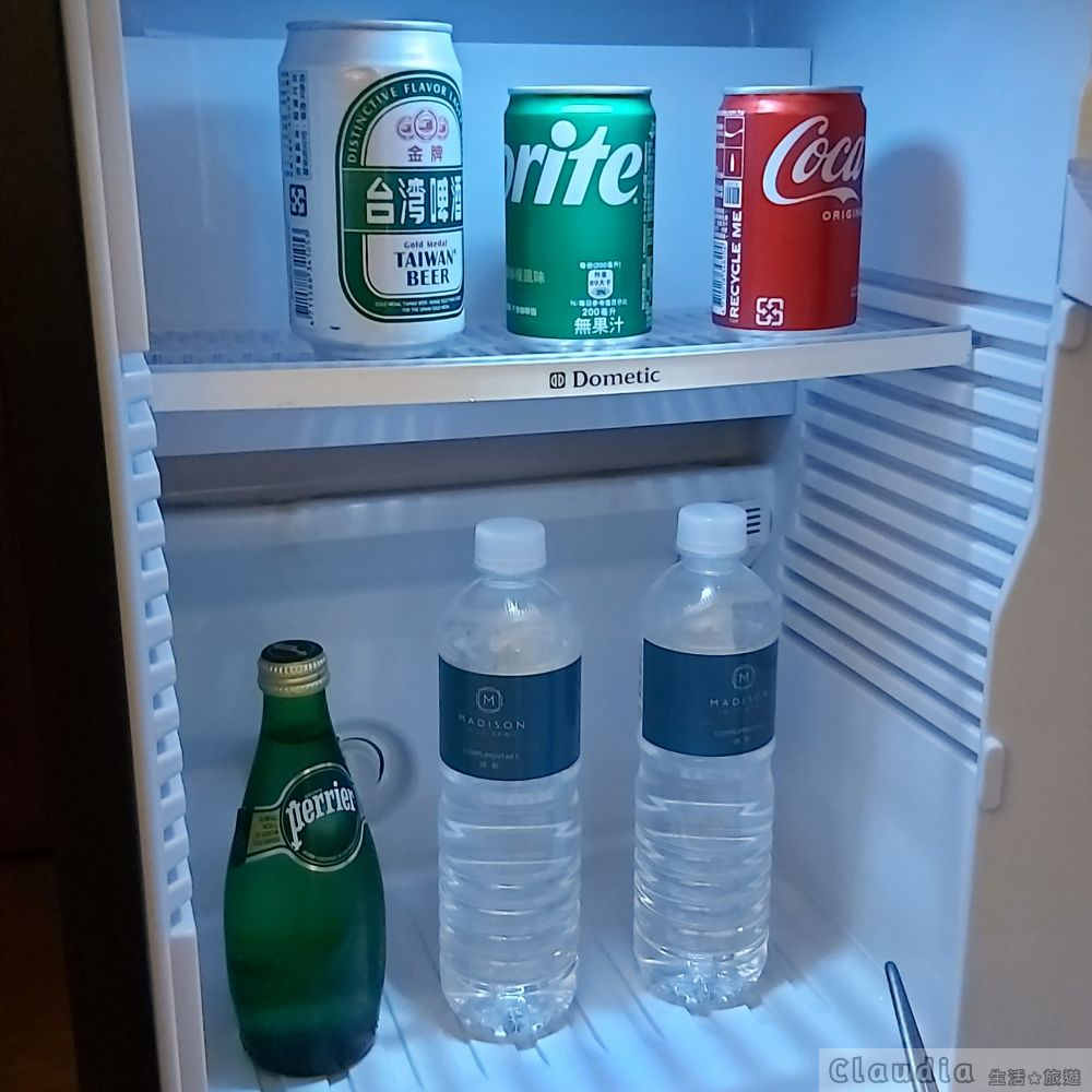 慕軒飯店：冰箱、飲料